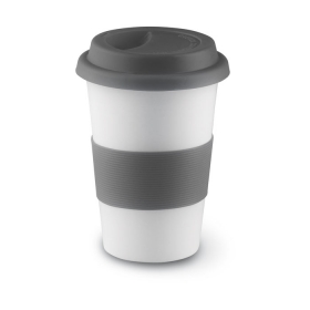 Cana ceramica cu capac din silicon si manson care protejeaza mana de caldura. Capacitate: 400ml. Nu poate fi folosit in cuptor cu microunde;MO7683-07