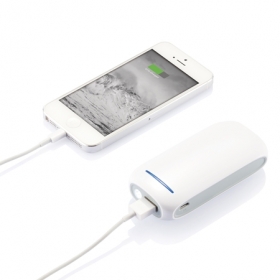 4400 mAh powerbank;P324.213