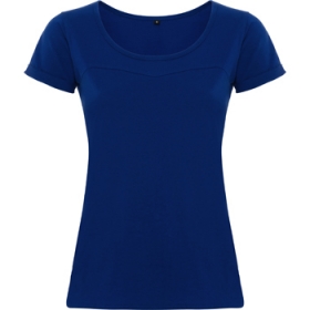 Tricou cu mÃ¢necÄƒ scurtÄƒ È™i design feminin. Cu croi pe piept, ca detaliu, cu decolteu rotund cu garniturÄƒ simplÄƒ, cu manÈ™eta mÃ¢necii scurte Ã®ntoarsÄƒ È™i È™liÈ›uri laterale rotunjite Ã®n partea inferioarÄƒ. CusÄƒturi cu 4 fire pentru o mai mare rezistenÈ›Äƒ.;6633_99