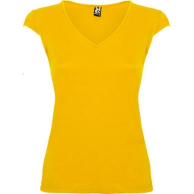 Tricou cu mÃ¢necÄƒ scurtÄƒ, cu anchior È™i finisaj realizat cu garniturÄƒ finÄƒ. CusÄƒturi laterale. CroialÄƒ cambratÄƒ.;6626_96
