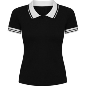 Tricou polo cu mÃ¢necÄƒ scurtÄƒ, cambrat. FantÄƒ mini fÄƒrÄƒ nasturi. Guler È™i manÈ™ete tricotate din material combinat. È˜liÈ›uri laterale cu partea din spate mai lungÄƒ. CusÄƒturi laterale.;6637_02