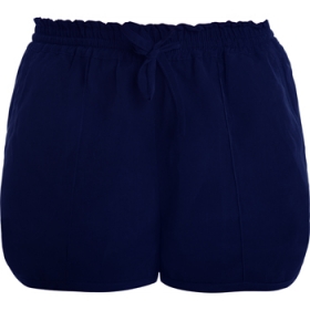 Pantaloni scurÈ›i damÄƒ, cu pliuri cusute Ã®n partea din faÈ›Äƒ, betelie elasticÄƒ cu È™nur reglabil, garniturÄƒ pe tiv, lateral È™i buzunare de aceeaÈ™i culoare. Detaliu buzunar fals cu copcÄƒ inoxidabilÄƒ. ;0358_55